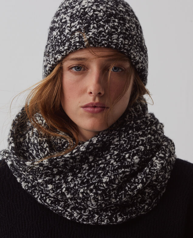 Mütze aus Bouclé-Wolle I099 boucle blk/white