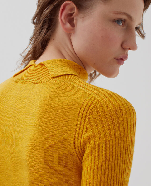 Taillierter Pullover aus Merinowolle I470 sunset yellow