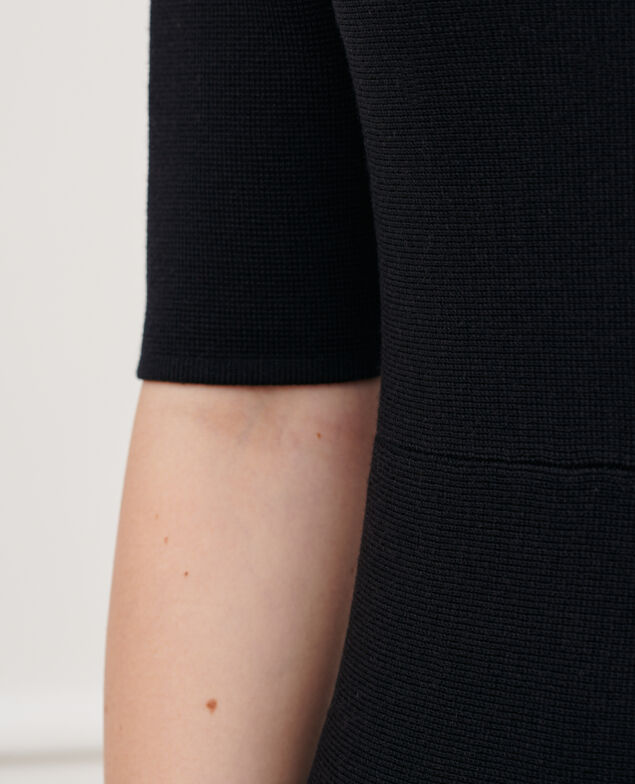 Kurzes Kleid aus Wolle 8824 09 black
