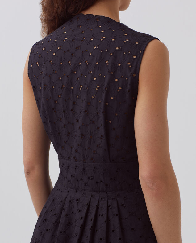Langes Kleid mit Lochstickerei H091 black beauty