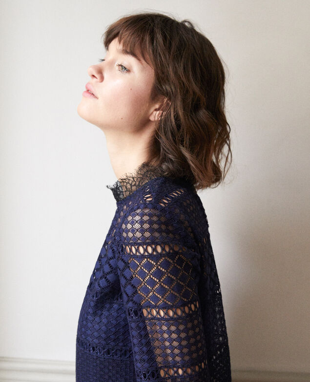  Bluse aus Ajourspitze Peacoat