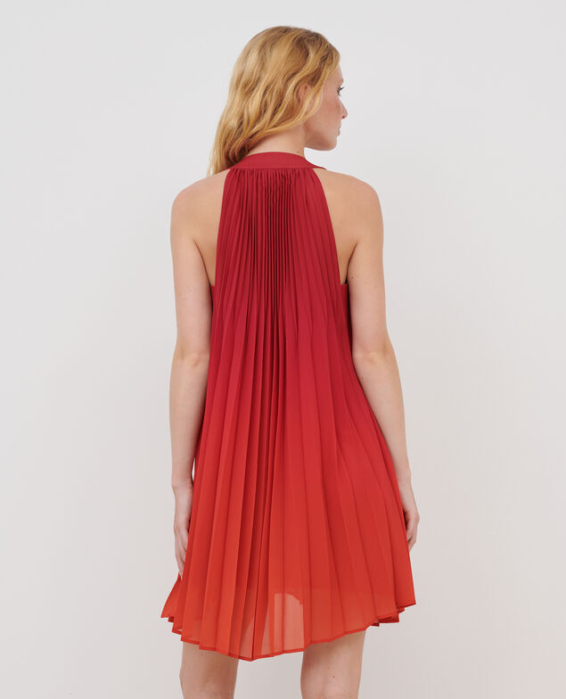 Fließendes Plissee-Kleid