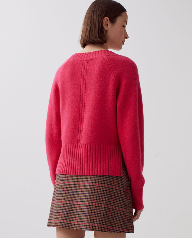 Pullover mit V-Ausschnitt aus Kaschmir I120 virtual pink