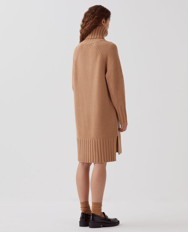 Pullover-Kleid mit Rollkragen aus Wolle I321 camel