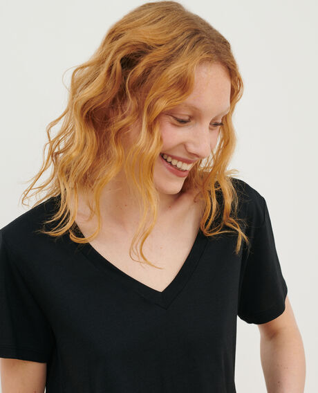 LÉA - Fließendes T-Shirt mit V-Ausschnitt Black beauty Paberne