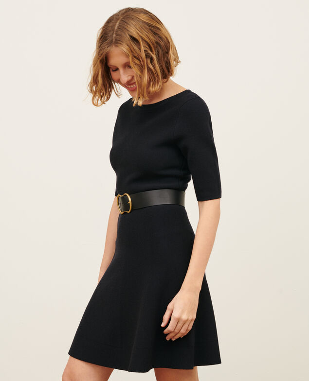 Kurzes Kleid aus Wolle 8824 09 black