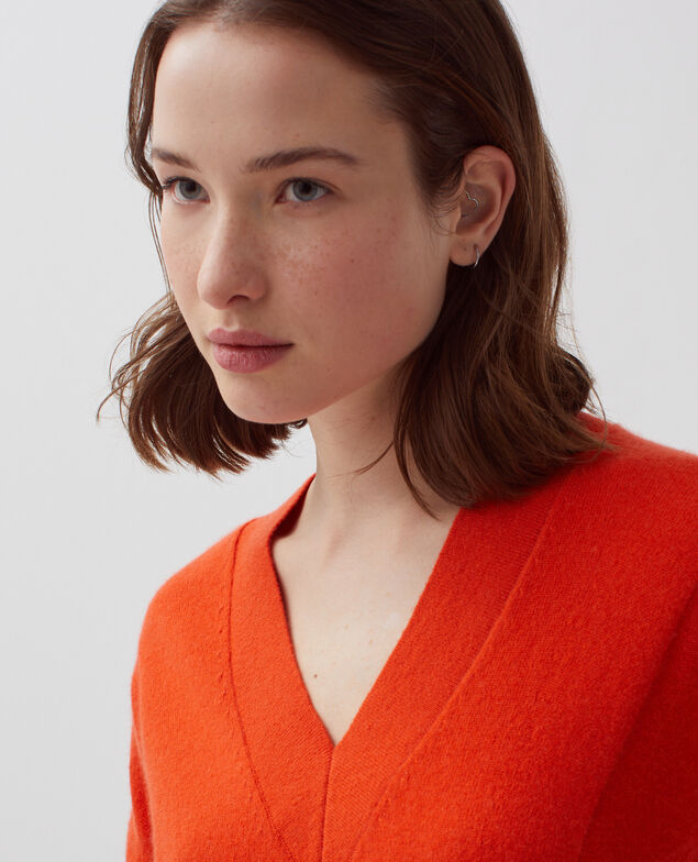 Pullover mit V-Ausschnitt aus Kaschmir I260 pureed pumpkin