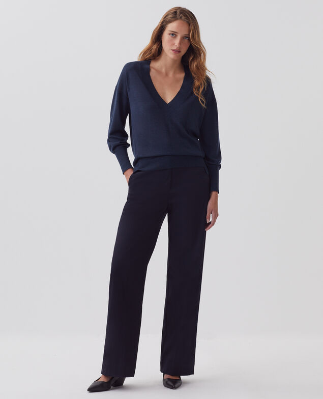 Pullover mit V-Ausschnitt aus Wolle und Seide J690 blueberry