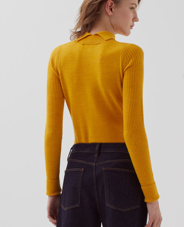 Taillierter Pullover aus Merinowolle I470 sunset yellow