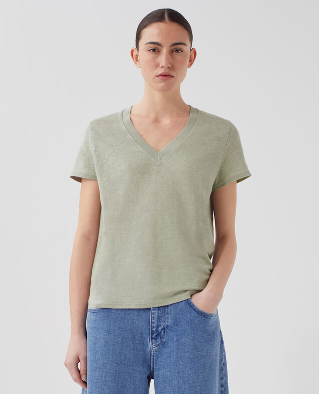 SARAH - T-Shirt mit V-Ausschnitt aus Leinen U520 green
