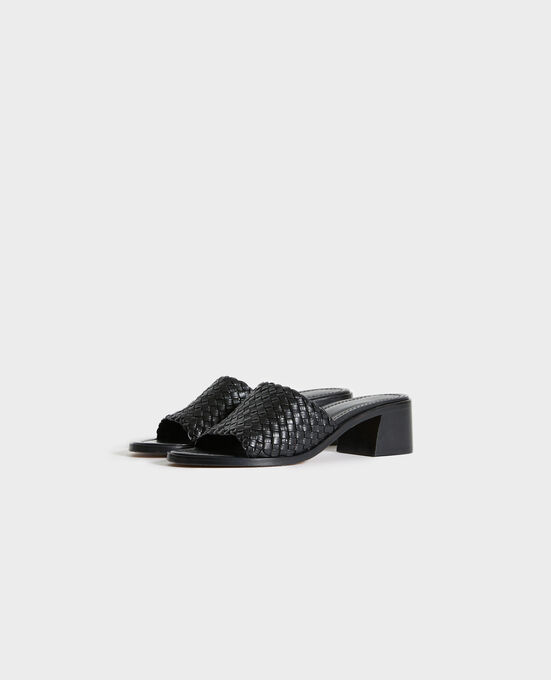 Ledersandalen mit Absätzen 09 BLACK