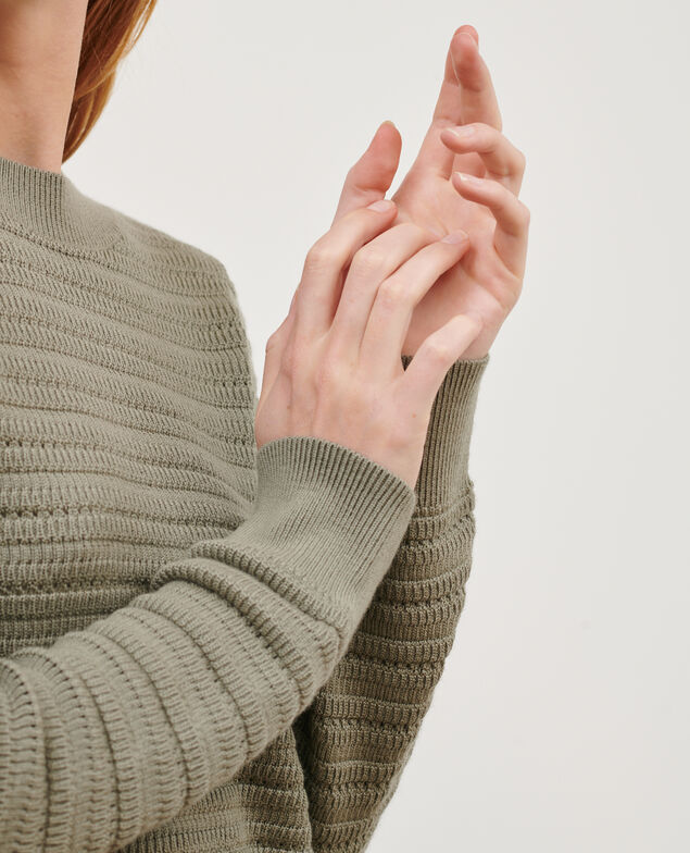 Pullover mit Ajourmuster aus Merinowolle 0560 vetiver 3sju091w21
