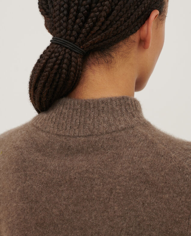 Pullover mit hohem Kragen aus Kaschmir