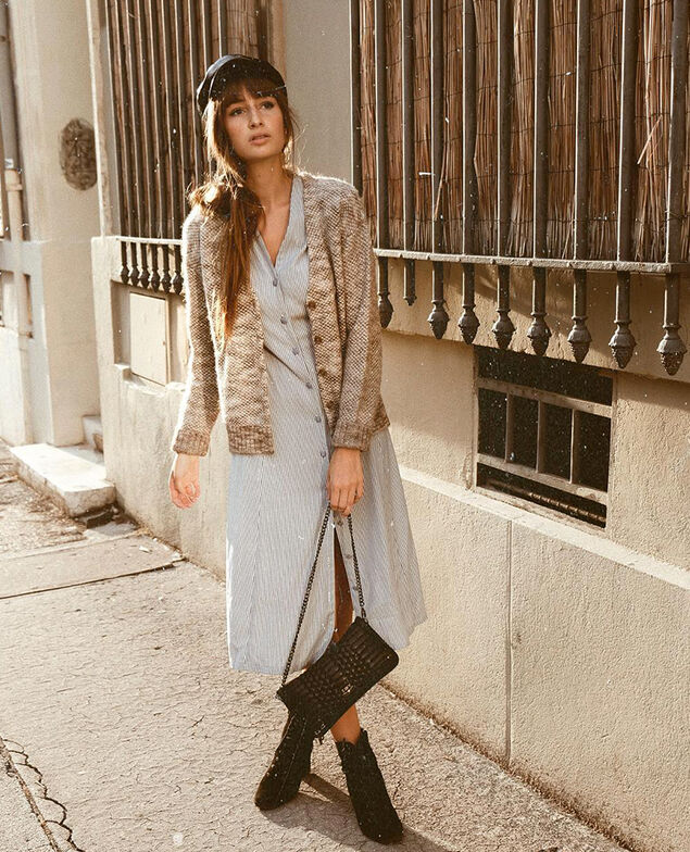 Strickjacke aus meliertem Strick Grau