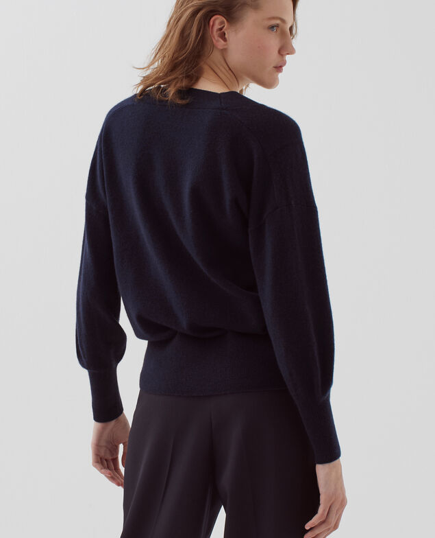 Pullover mit V-Ausschnitt aus Kaschmir H695 night sky