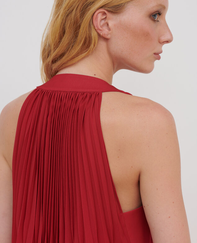 Fließendes Plissee-Kleid