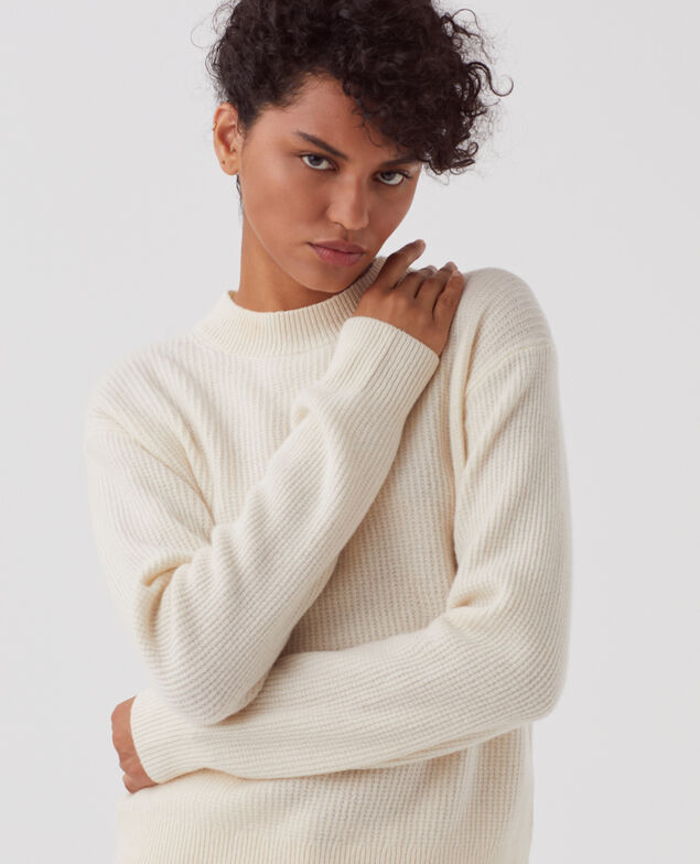 - Pullover aus Wolle U010 off white
