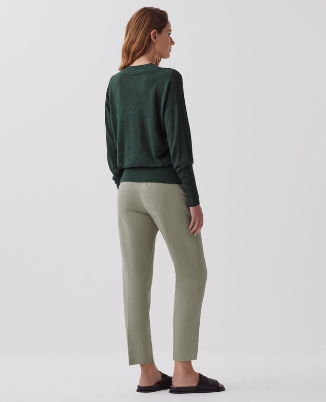 Pullover mit V-Ausschnitt und langen Ärmeln J590 spruce green
