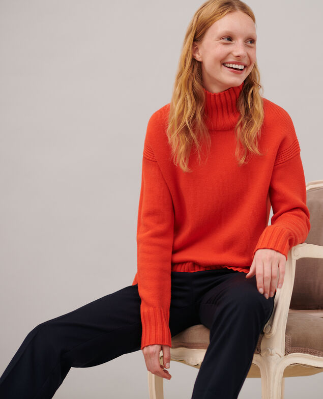 Pullover mit hohem Kragen aus Schurwolle 8829 24 orange
