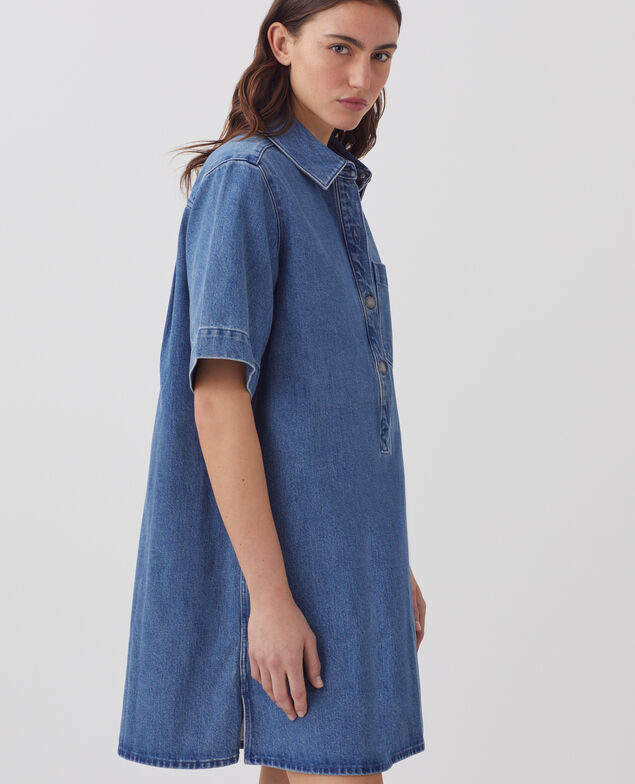 Kurzes Hemdkleid aus Denim J621 light blue