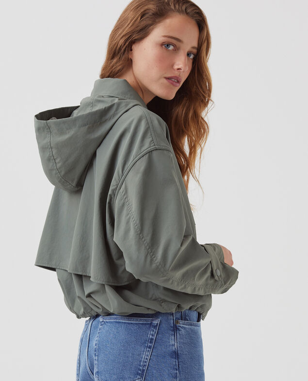 Kurzer Blouson mit wasserabweisender Kapuze J560 basil dark green
