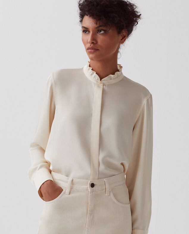 Fließend fallende Bluse mit Rüschen U300 natural