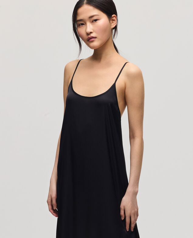 Langes satiniertes Nuisette-Kleid H091 black beauty