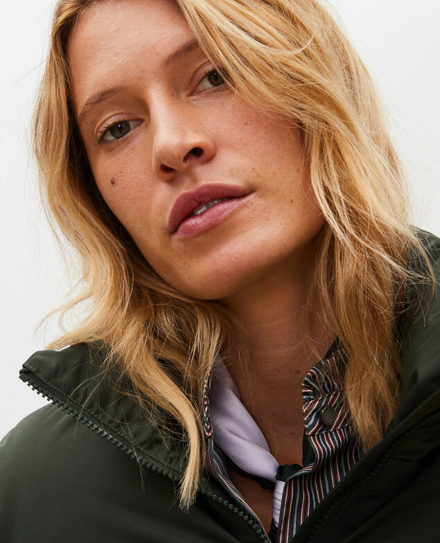 MARGOTTE - Kurze Daunenjacke Military green
