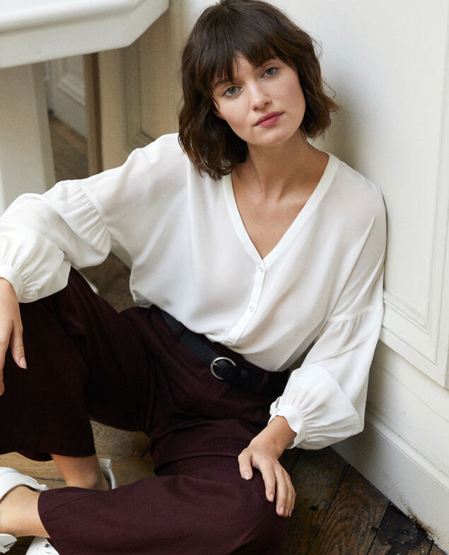 Bluse mit V-Ausschnitt Weiß