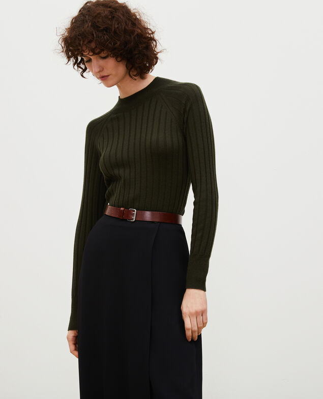  Rippstrickpullover mit Stehkragen aus Merinowolle Military green