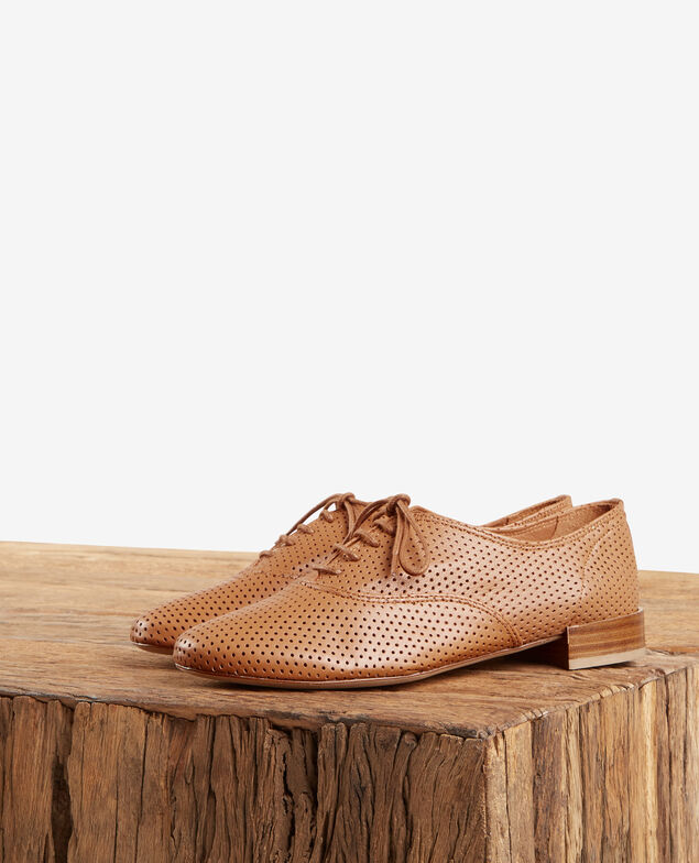 Derbyschuhe aus perforiertem Leder Cognac