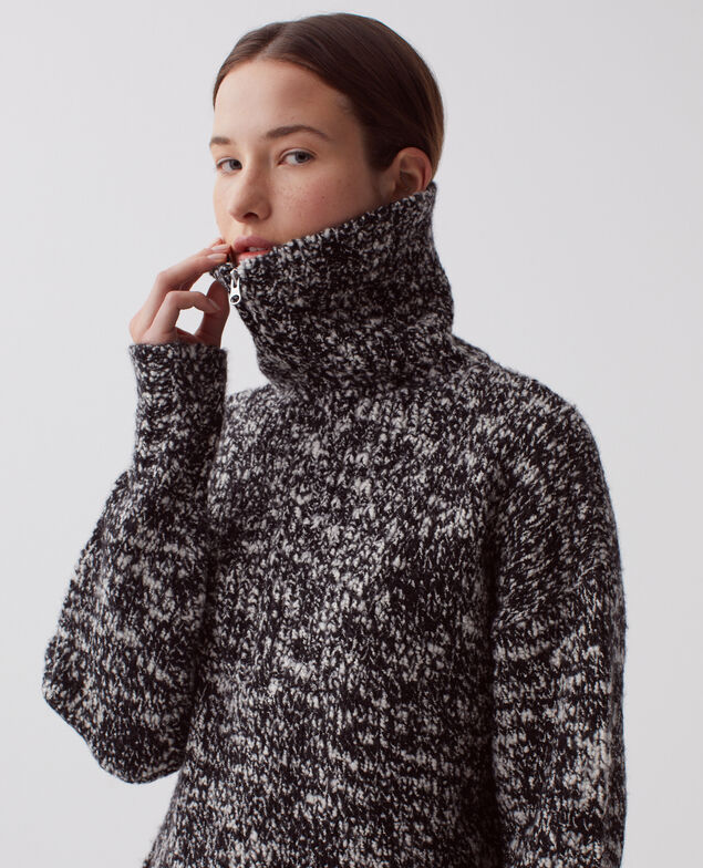 Rollkragenpullover mit Reißverschluss I099 boucle blk/white
