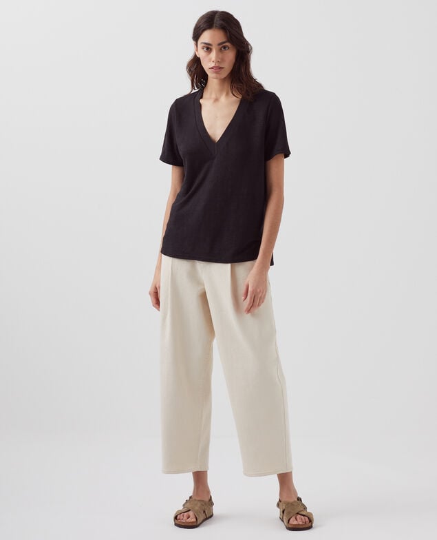 SARAH - T-Shirt mit V-Ausschnitt aus Leinen H091 black beauty