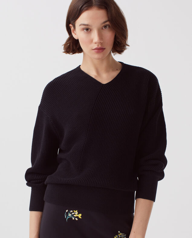 Pullover mit V-Ausschnitt aus Baumwolle H091 black beauty