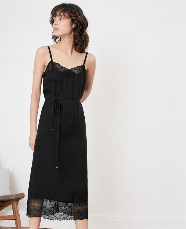 Kleid im Lingeriestil mit Spitze Noir