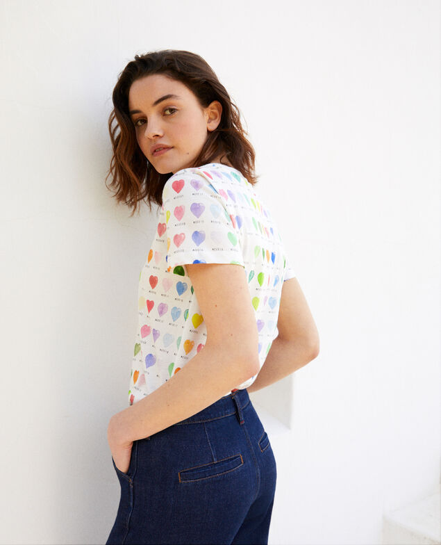 T-Shirt mit Herzmuster Off white