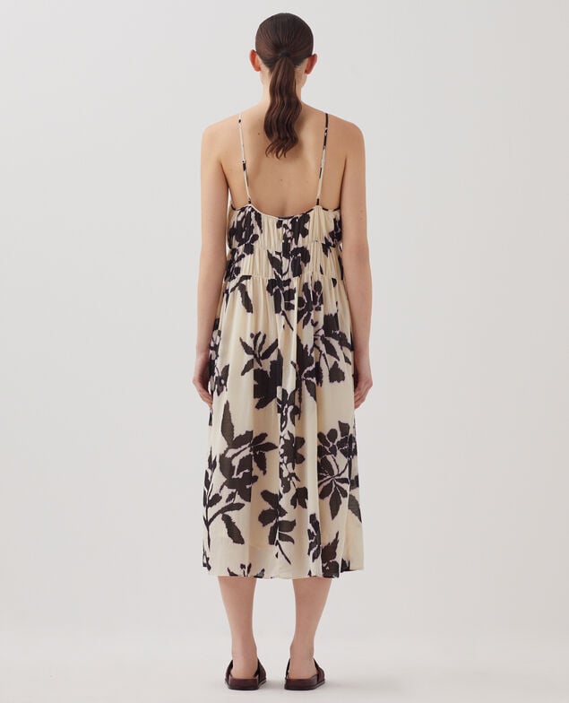 Langes, fließend fallendes Trägerkleid aus Baumwollvoile J304 blurry fl ecru