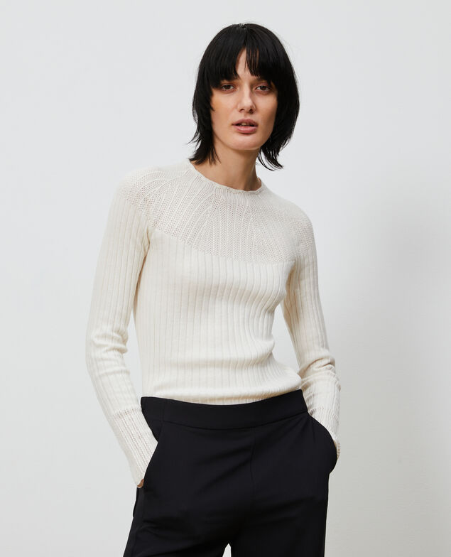 Spitzenpullover aus 3D-Strick Gardenia