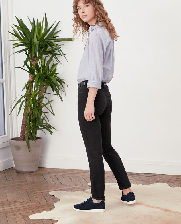 Jeans in Zigarettenform mit Pfirsichhauteffekt Noir