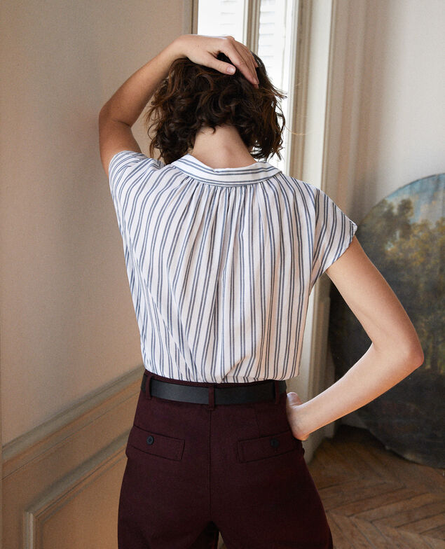 Bluse mit Rundhalsausschnitt Blau