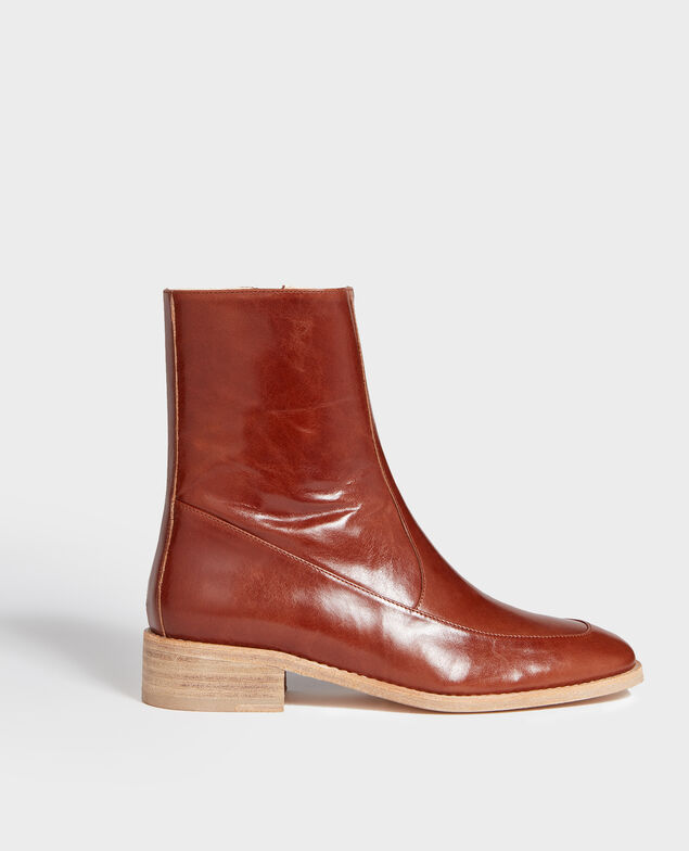 Enge Boots aus Leder Camel