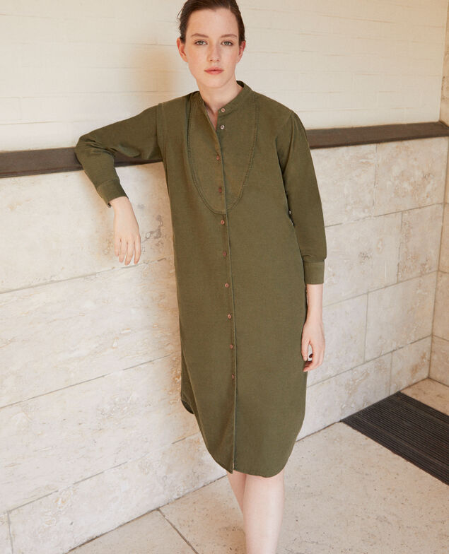 Samtkleid mit Mao-Kragen Grün