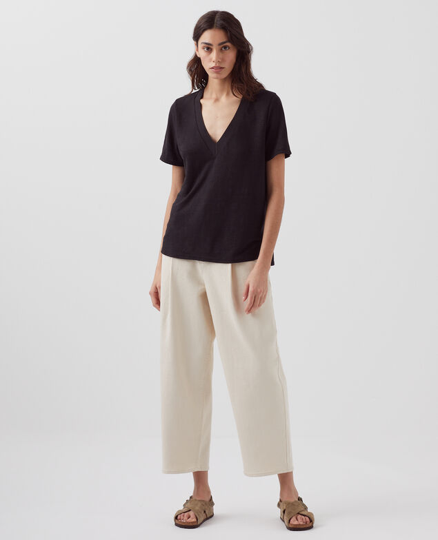 SARAH - T-Shirt mit V-Ausschnitt aus Leinen H091 black beauty