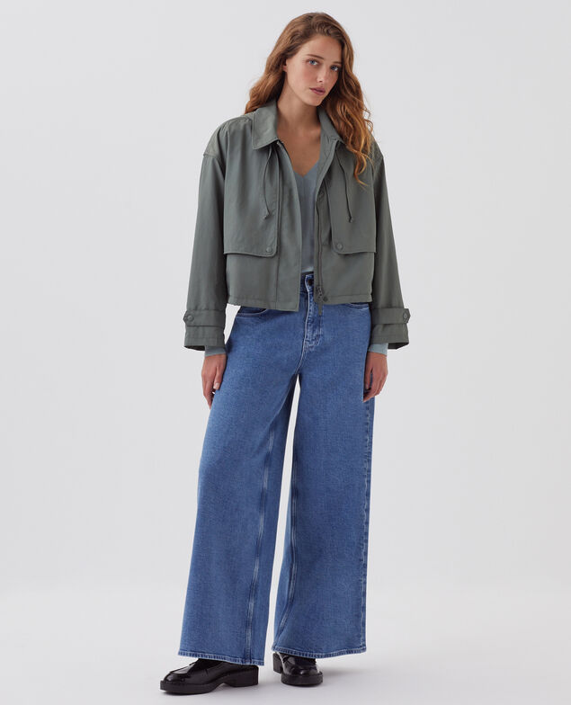 Kurzer Blouson mit wasserabweisender Kapuze J560 basil dark green