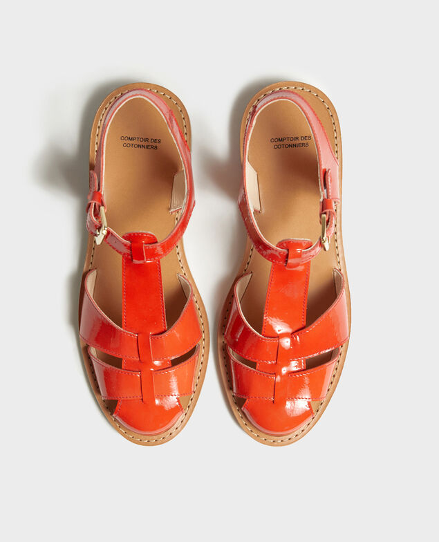 Sandalen aus Lackleder Fiery red