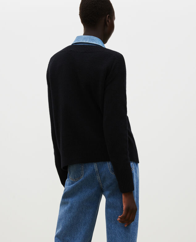 Pullover aus Kaschmir mit U-Boot-Kragen Black beauty