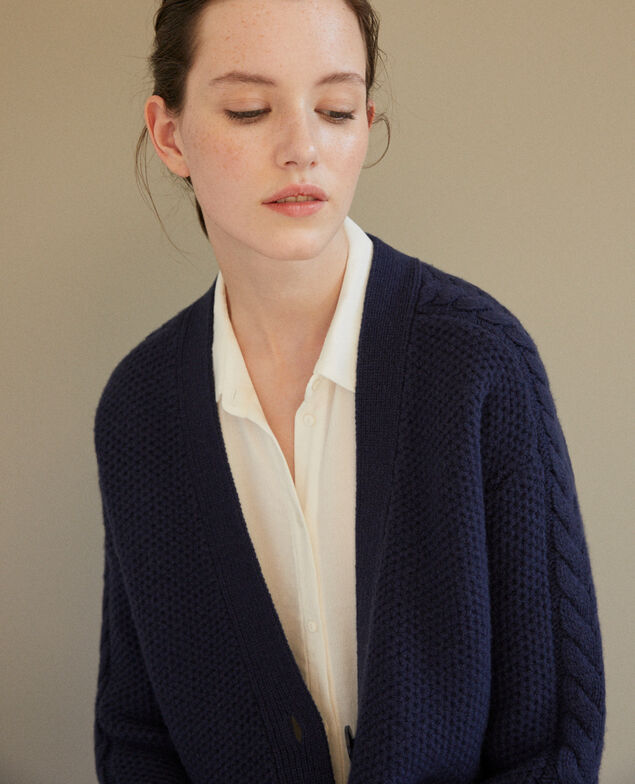 Strickjacke mit Flechtdetails Blau