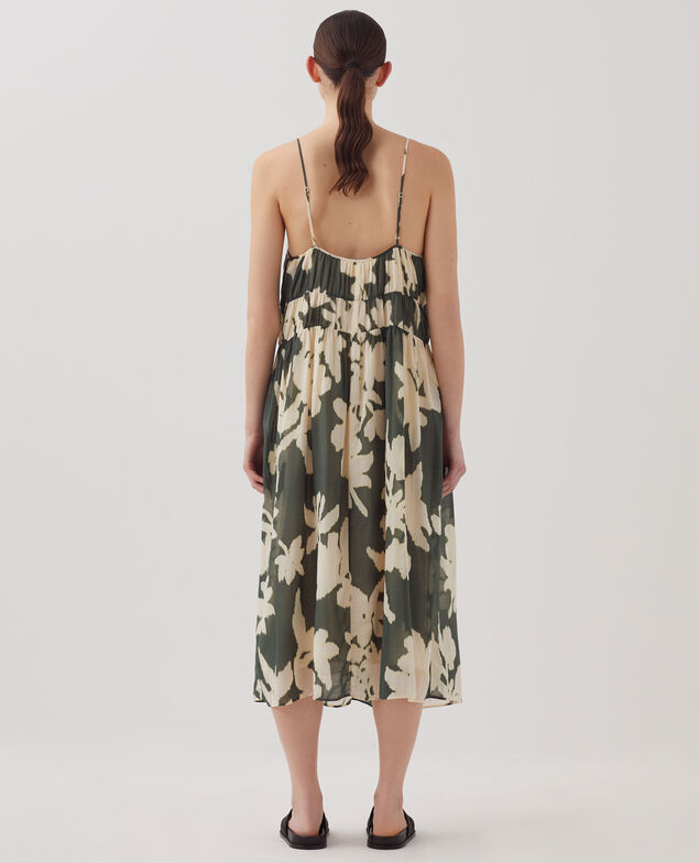 Langes, fließend fallendes Trägerkleid aus Baumwollvoile J591 blurry fl dark g