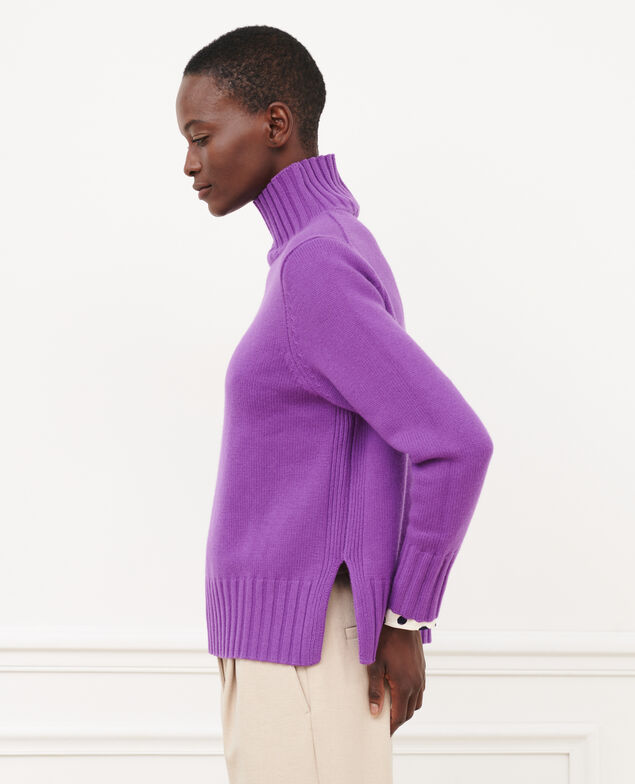 Pullover mit hohem Kragen aus Schurwolle 6022c brghtviolet
