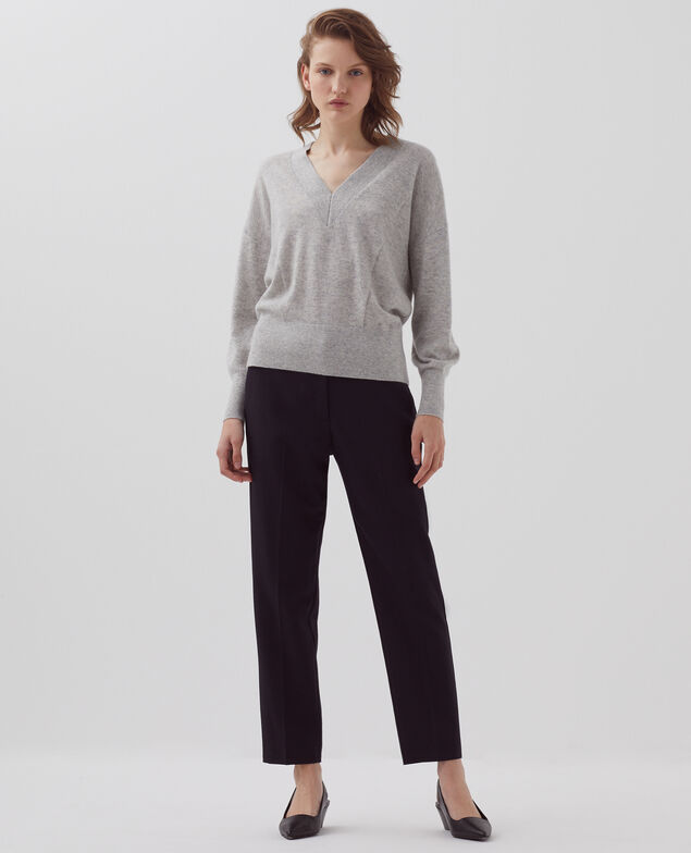 Pullover mit V-Ausschnitt aus Kaschmir I020 ashen gray